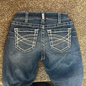 Women’s Ariat Mid rise boot cut Jeans 25 L